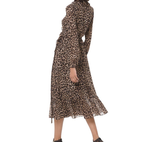 Michael Kors Leopard Georgette Wrap Dress - Picture 2 of 2